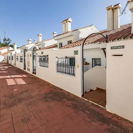 2 Bedroom Stunning In Benalmádena