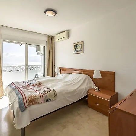 Appartement 2 Bedroom Stunning In Benalmádena